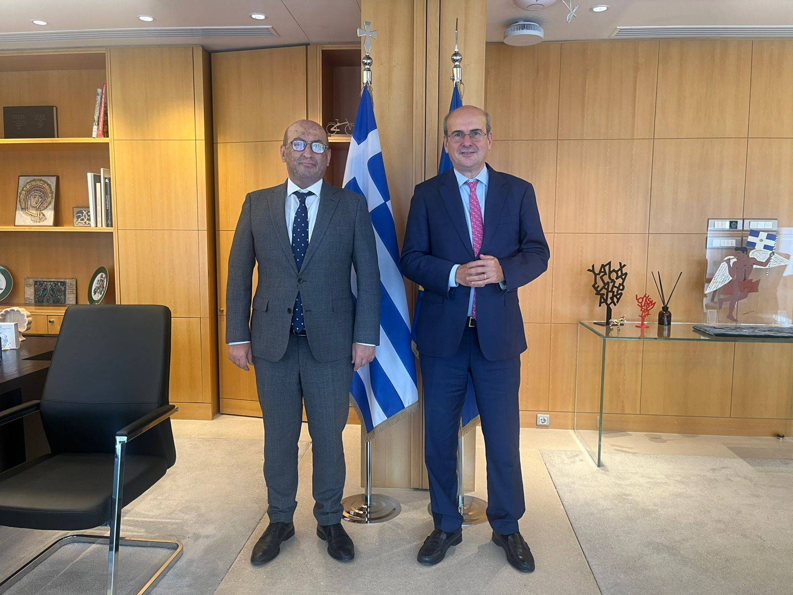 Ambassador Tigran Mkrtchyan Meets with Deputy Prime Minister of Greece Kostis Hatzidakis
