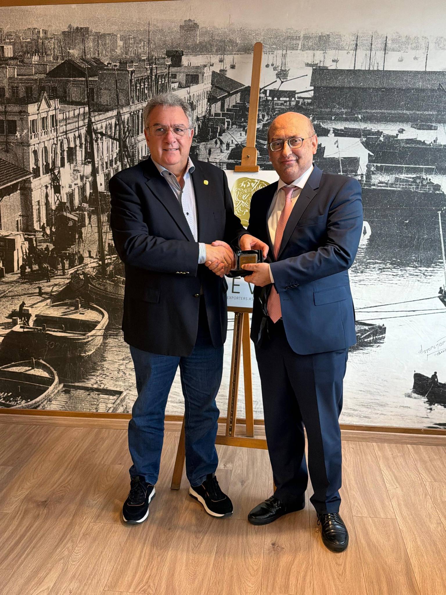 Ambassador Tigran Mkrtchyan Meets President of the Greek Exporters Association (SEVE)