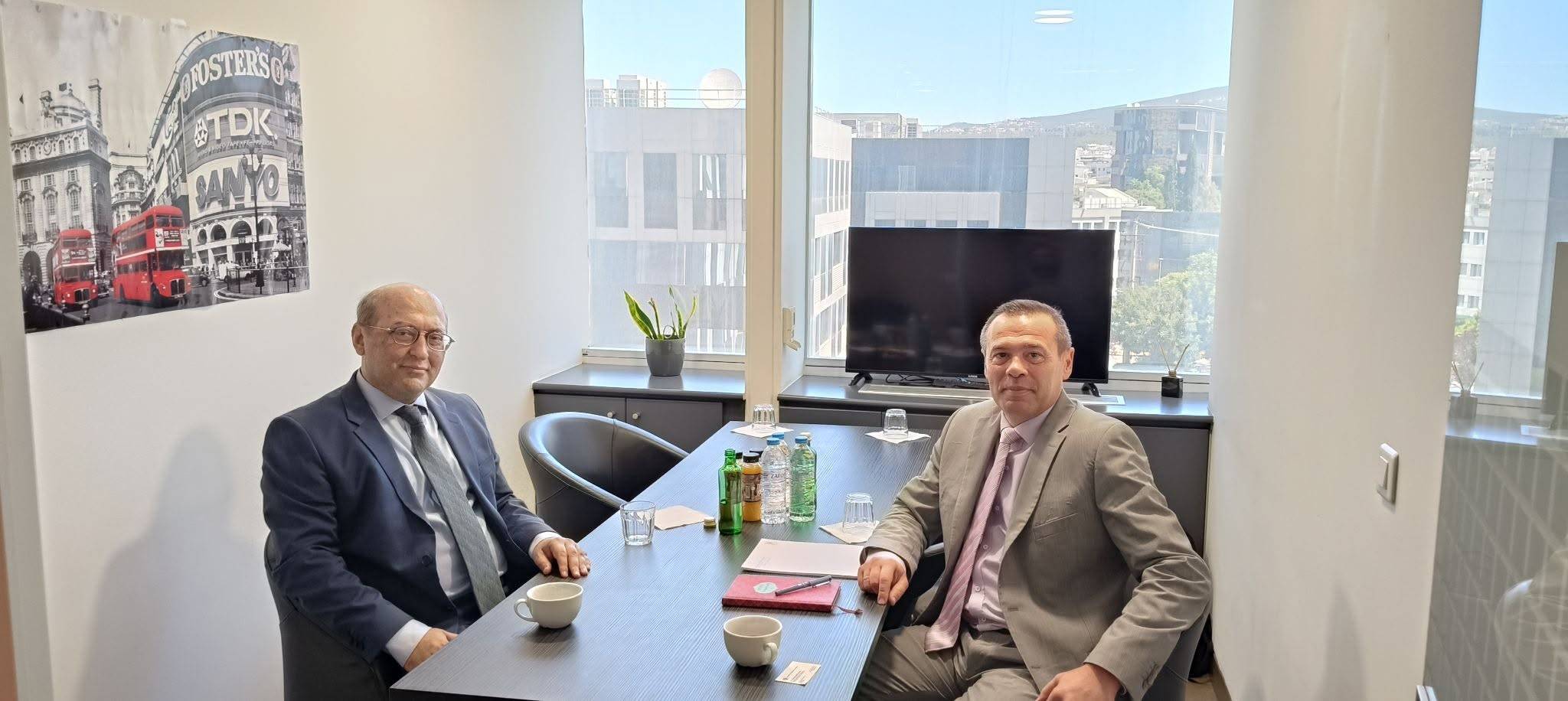 Ambassador Tigran Mkrtchyan Meets with the Founding President of the Hermes Institute, Ioannis Karambelas