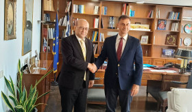 Դեսպան Տիգրան Մկրտչյանը քննարկել է Հայաստան-Հունաստան տնտեսական համագործակցության ընդլայնման հնարավորությունները