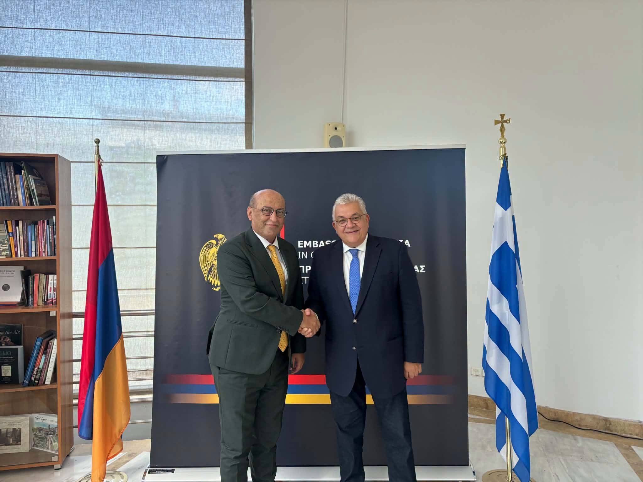 Դեսպան Մկրտչյանը հանդիպել է Հունաստանի կրթության փոխնախարարին