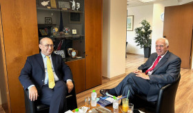 Հունաստանում ՀՀ դեսպան Տիգրան Մկրտչյանի հանդիպումը Հունաստանի ԱԳՆ դիվանագիտական ակադեմիայի տնօրենի հետ