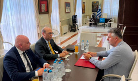 Ambassador Tigran Mkrtchyan Meets with the Regional Governor of Eastern Macedonia and Thrace